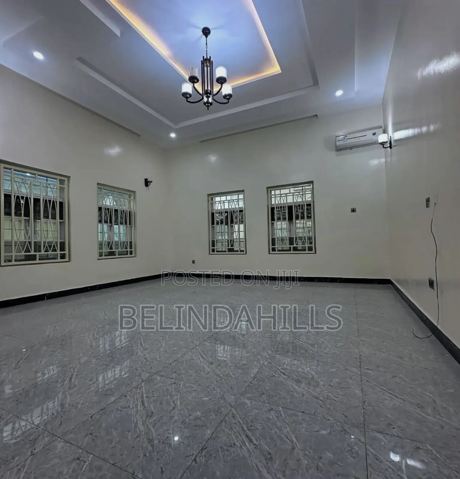 5bdrm Duplex in Karsana for sale in Karsana