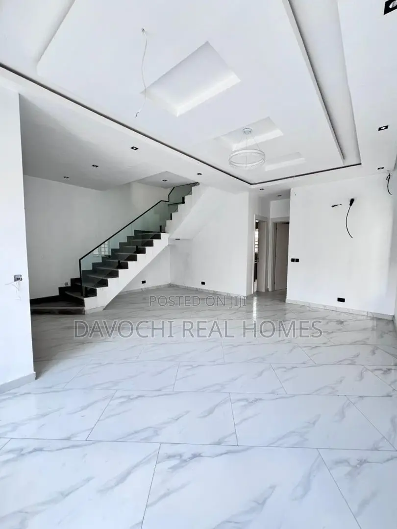 4bdrm Duplex in Sangotedo for rent in Sangotedo