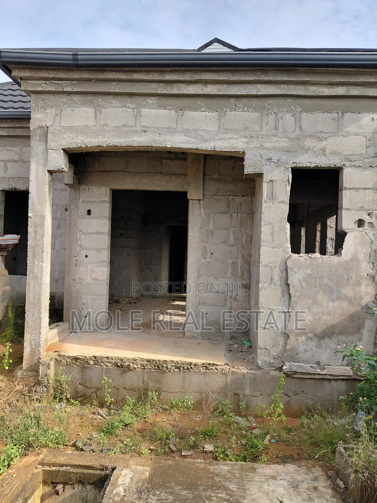 3bdrm Bungalow in Ishitu Egaun, Ikotun/Igando for sale in Ikotun/Igando