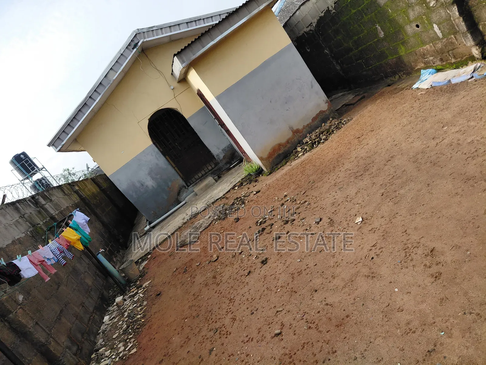 3bdrm Bungalow in Ishitu Iguando, Ikotun/Igando for sale in Ikotun/Igando