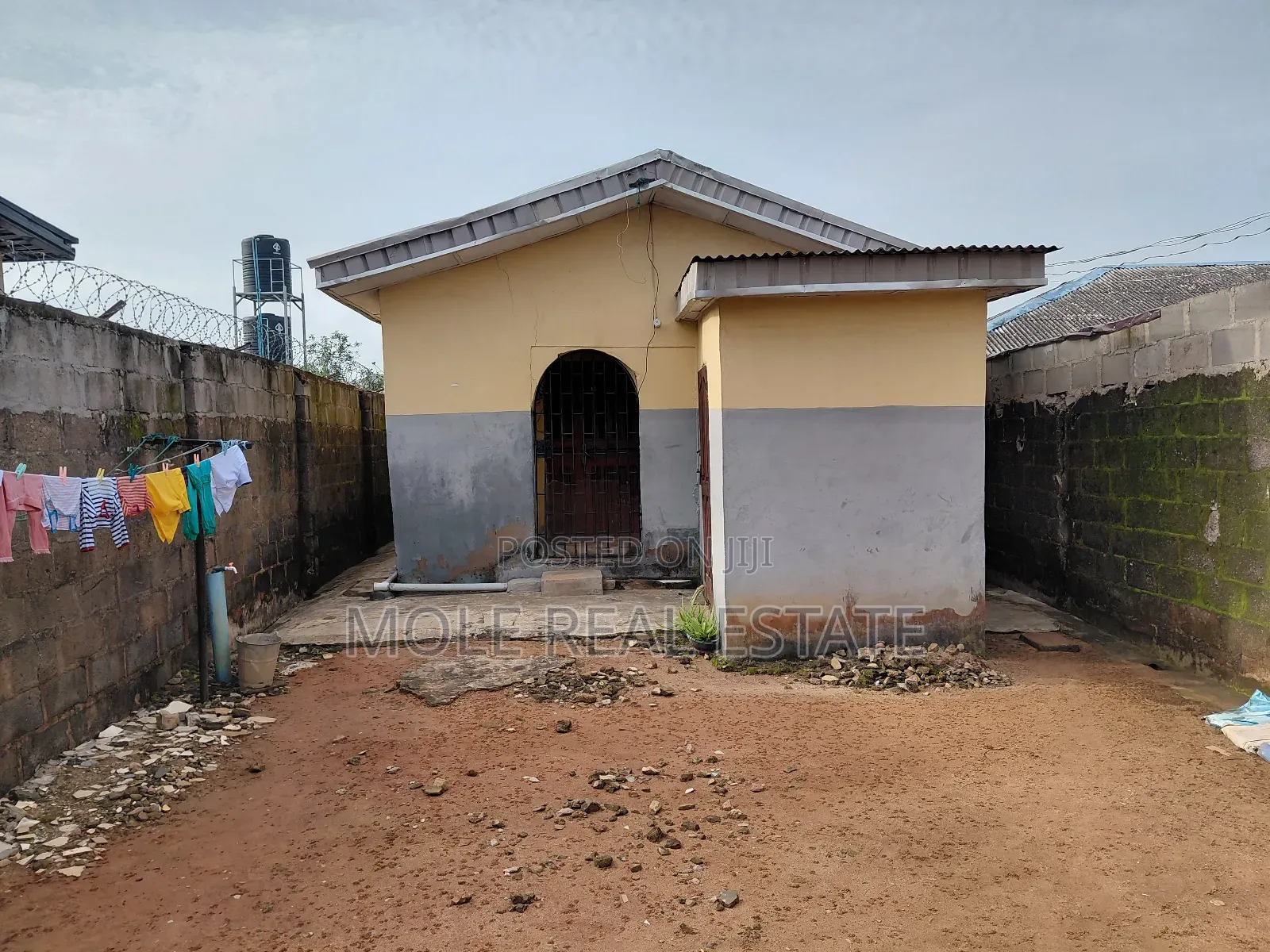 3bdrm Bungalow in Ishitu Iguando, Ikotun/Igando for sale in Ikotun/Igando