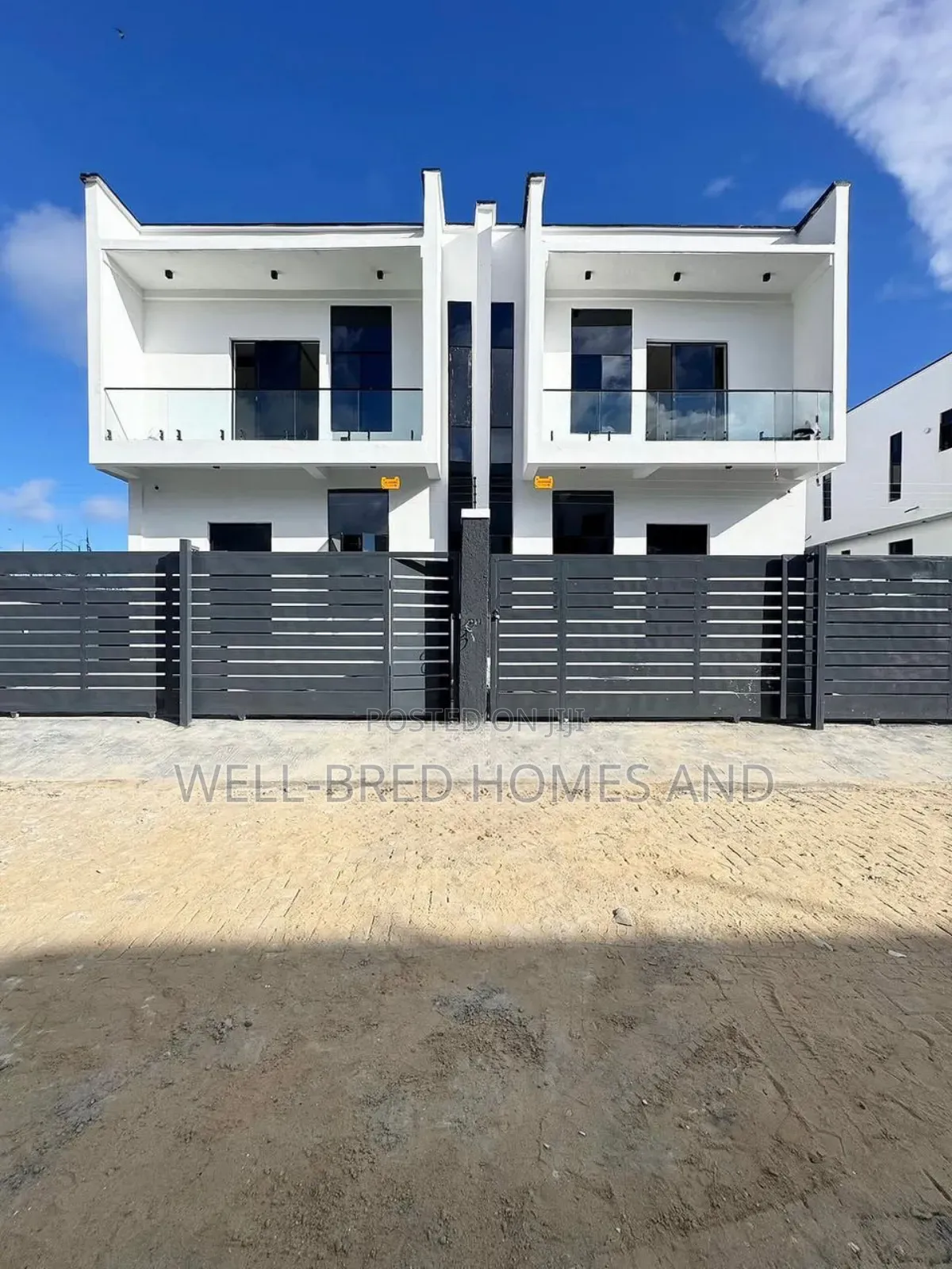 4bdrm Duplex in Orchid Lekki Lagos for sale in Lekki