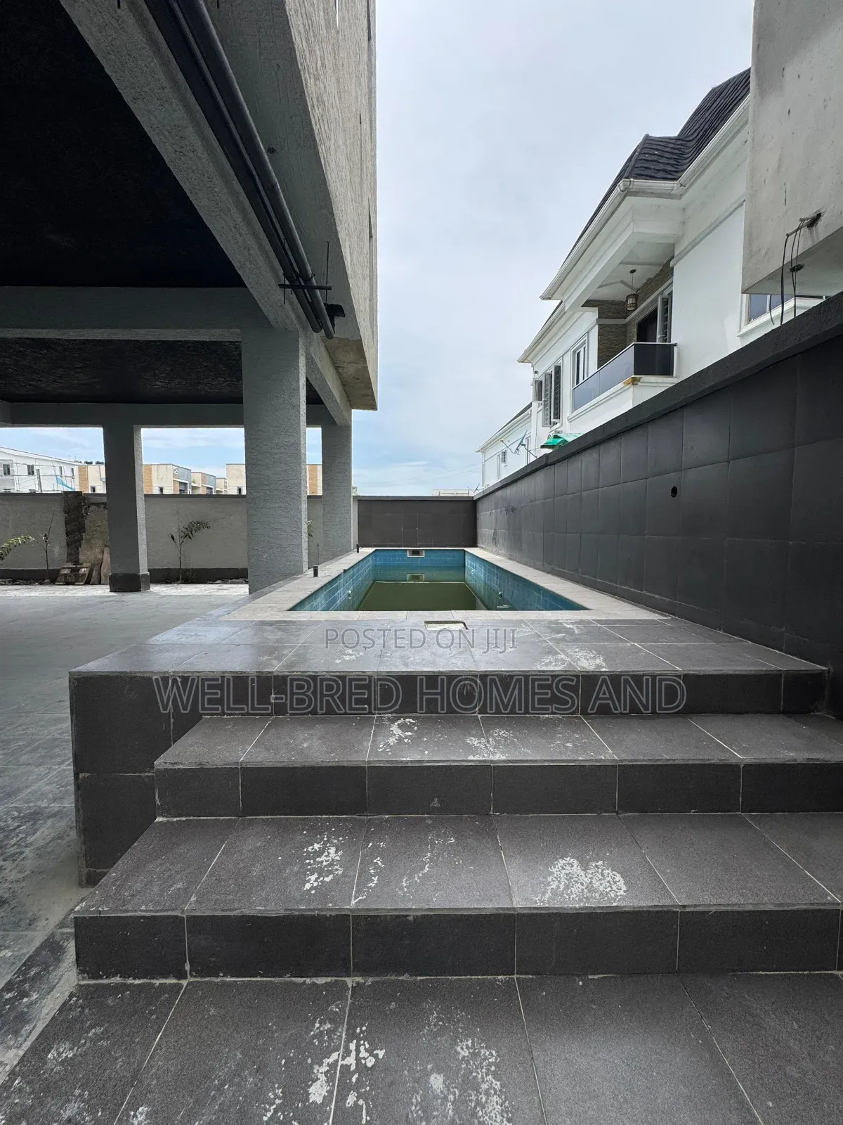 2bdrm Apartment in Orchid Lekki Lagos for sale in Lekki