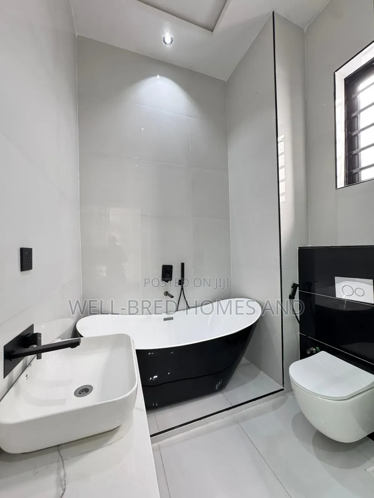 4bdrm Duplex in Lekki for sale in Lekki