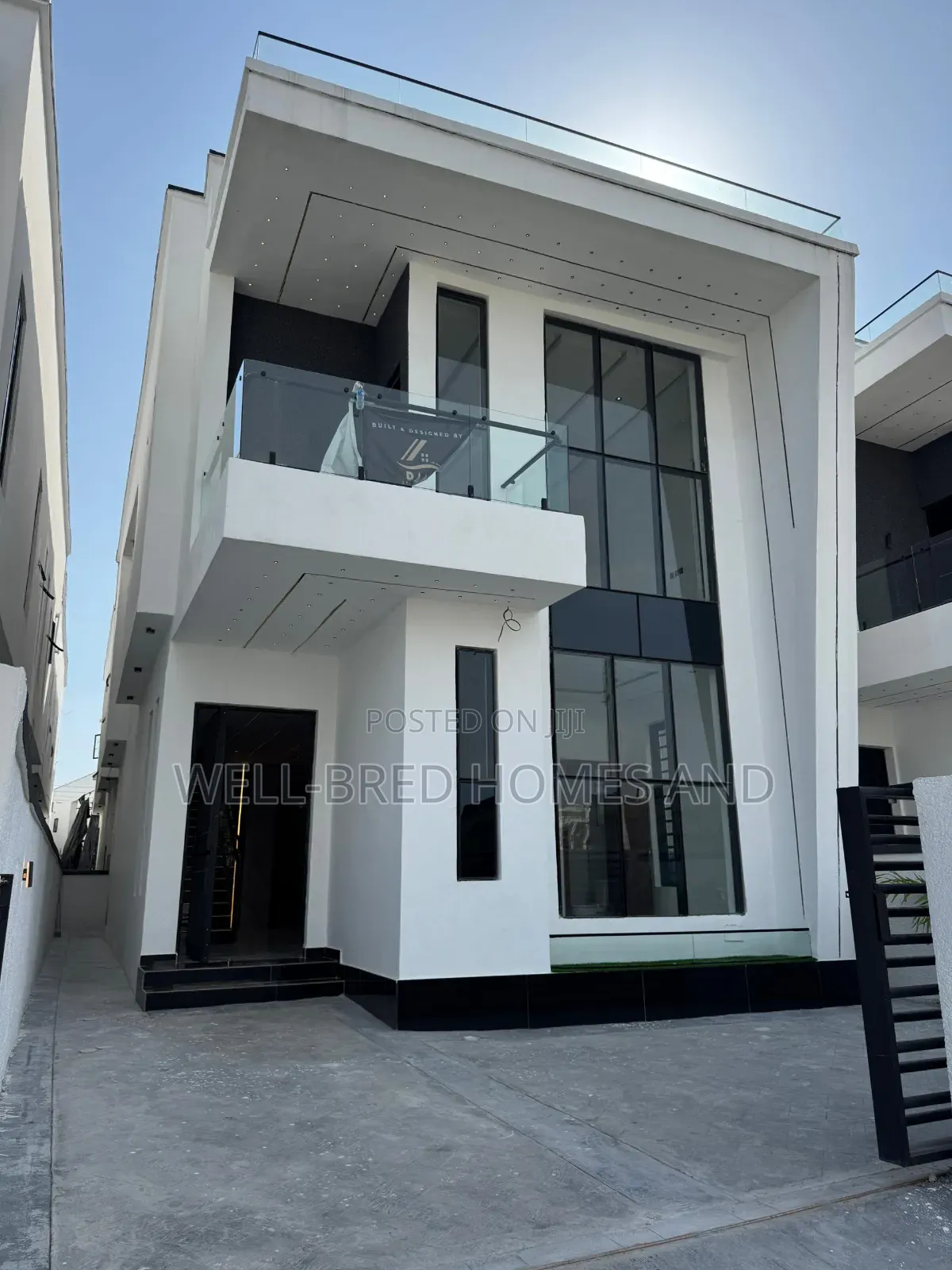 4bdrm Duplex in Lekki for sale in Lekki