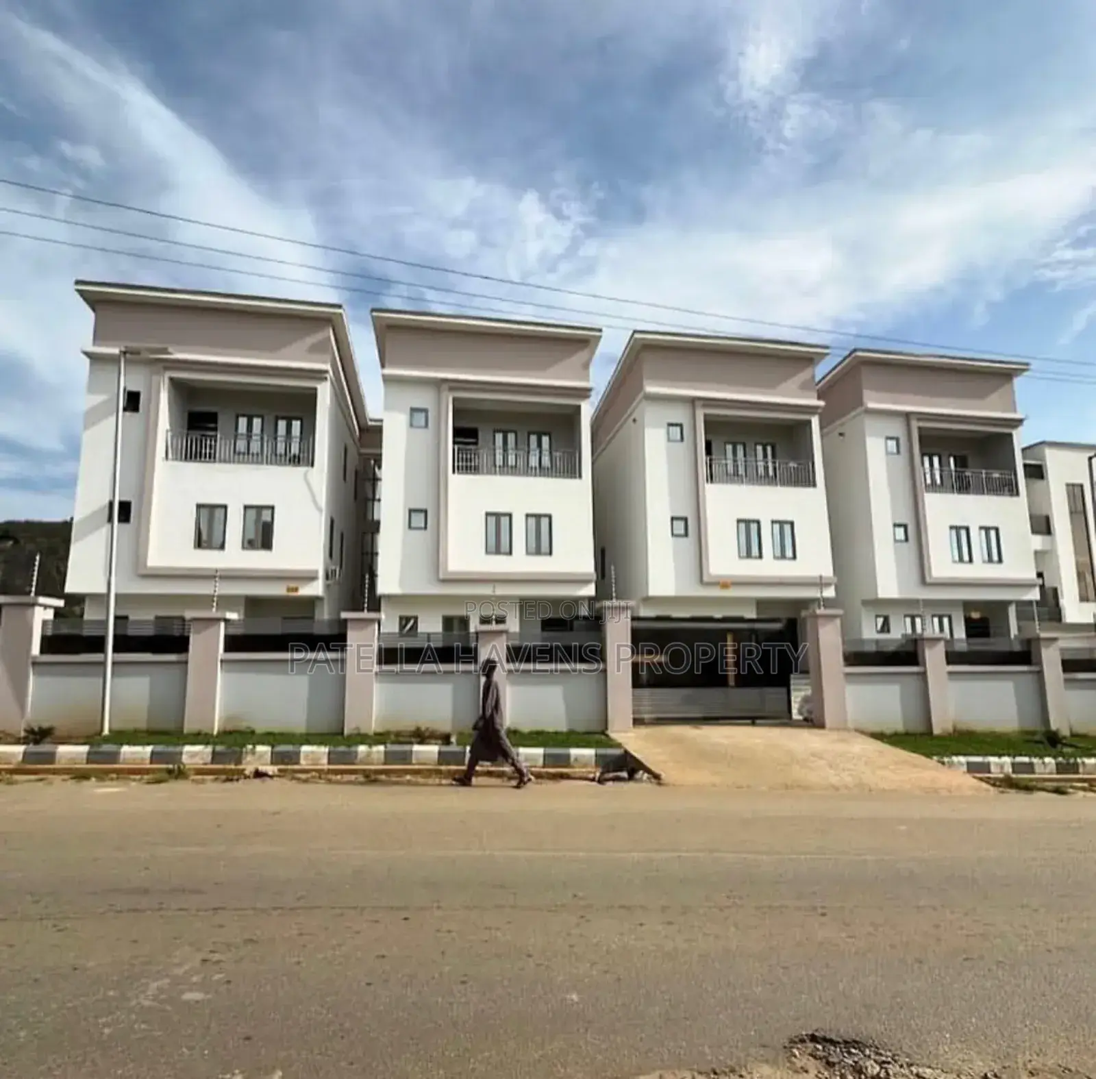 4bdrm Duplex in Katampe (Main) for sale in Katampe (Main)