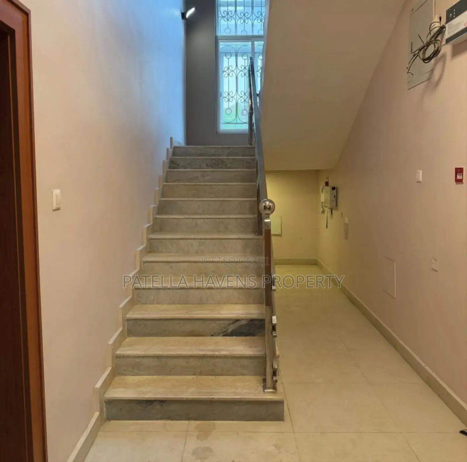 5bdrm Duplex in Maitama for sale in Maitama
