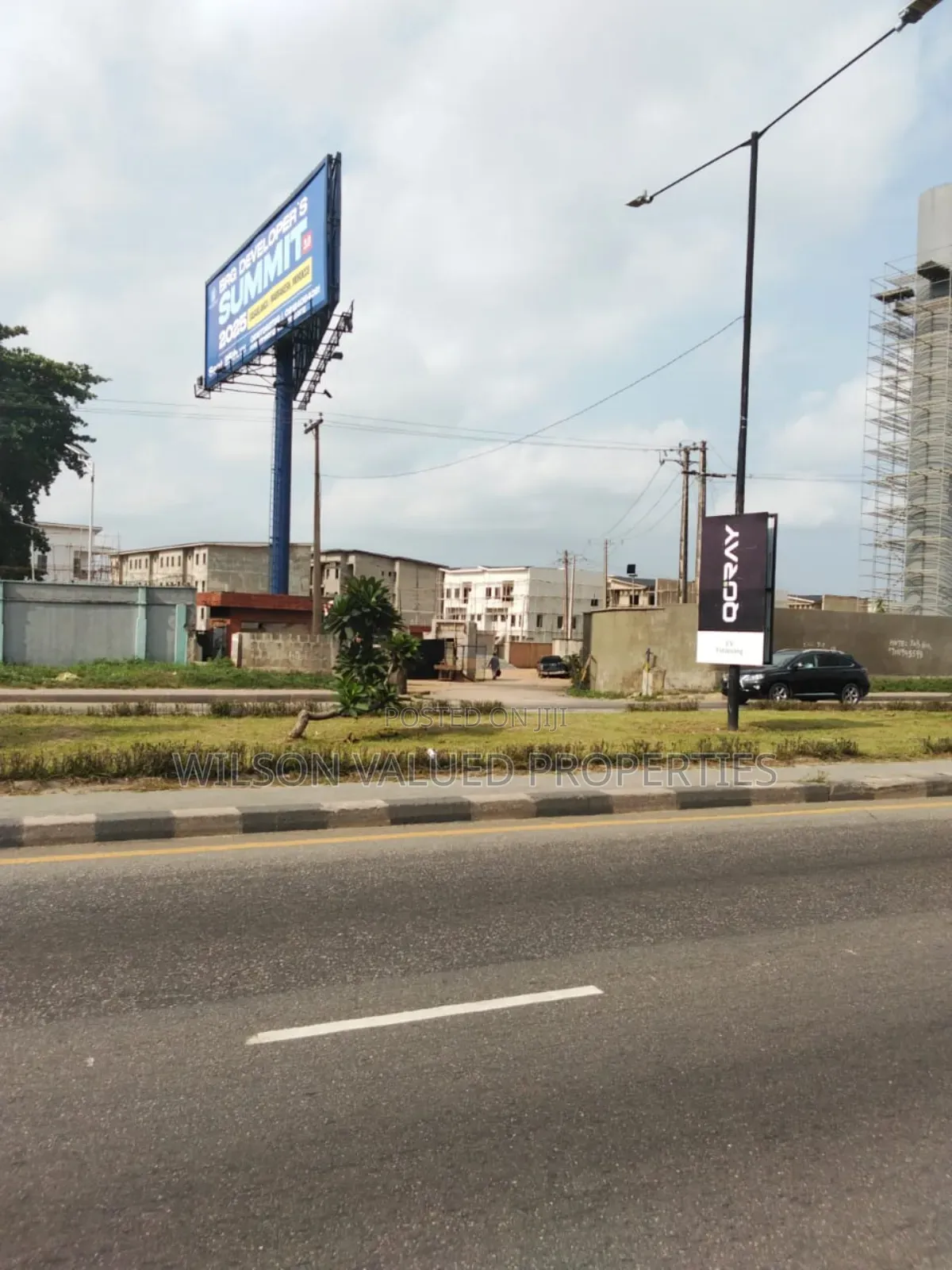 Large Office And Shop Space For Sale In Ikeja Gra in Ikeja GRA