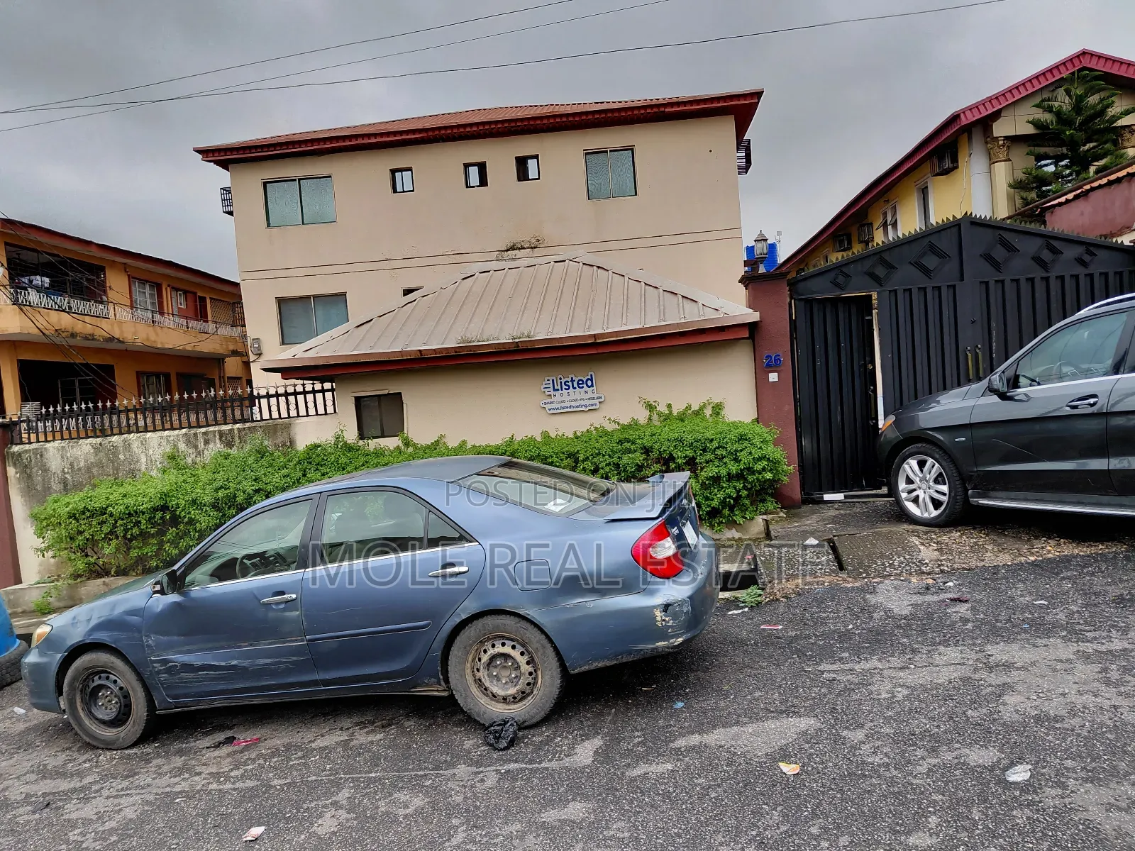 1200sqm Ikeja Gra Fenced Gated Outright Purchase in Ikeja GRA