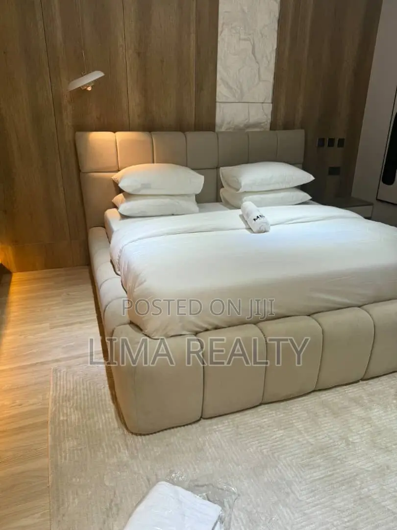 Luxury Unit of 3 Bedrooms in Jahi