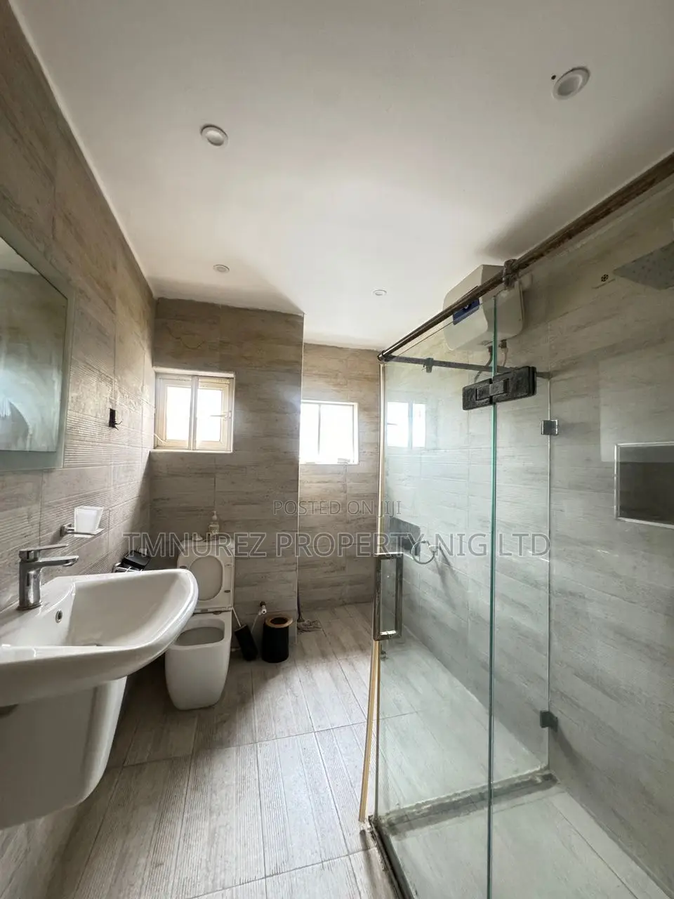 2bdrm Apartment in Lekki Phase 1 for rent in Lekki Phase 1