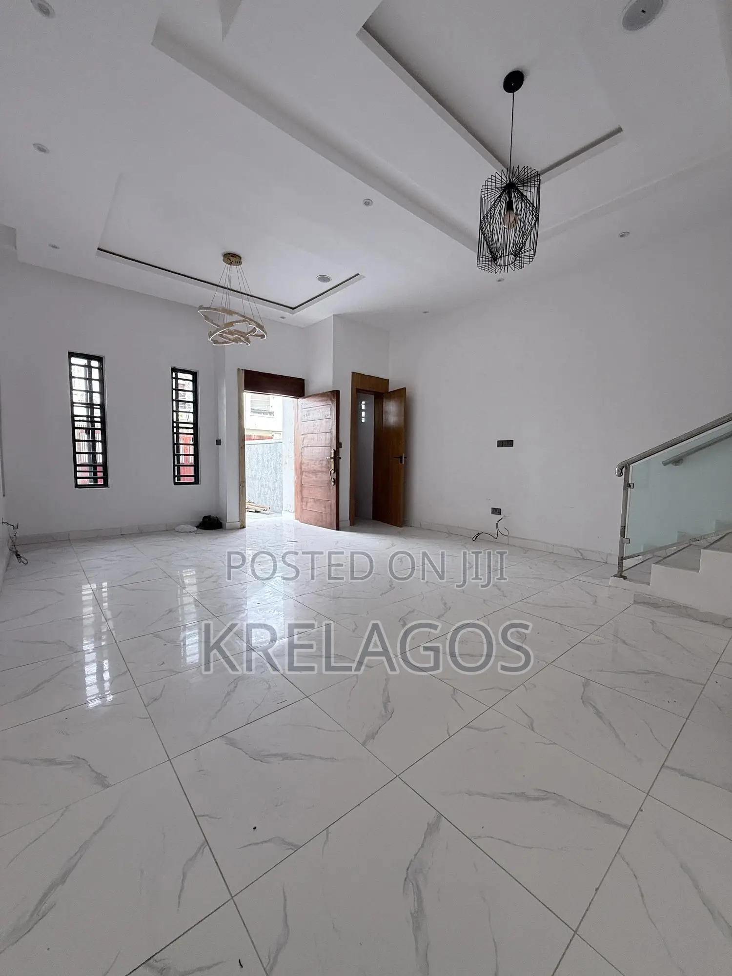 4bdrm Duplex in Ologolo for sale in Ologolo