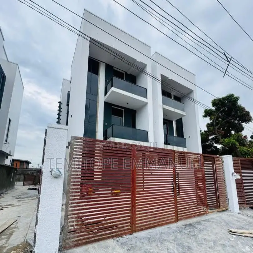 Furnished 4bdrm Duplex in Adeniyi Jones, Ikeja for sale in Adeniyi Jones