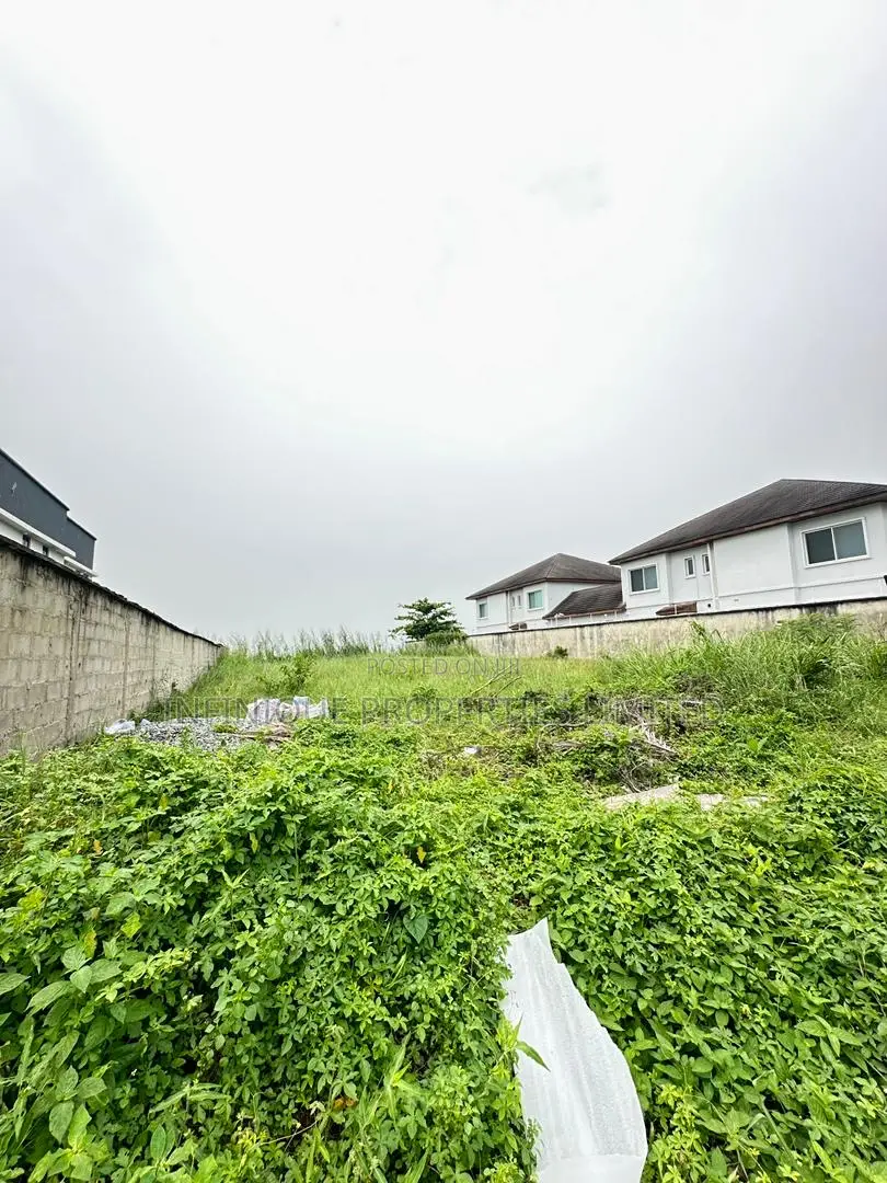 Exclusive Premium Waterfront Land in VGC / Ajah