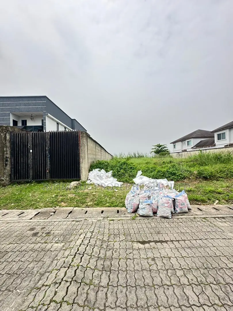 Exclusive Premium Waterfront Land in VGC / Ajah