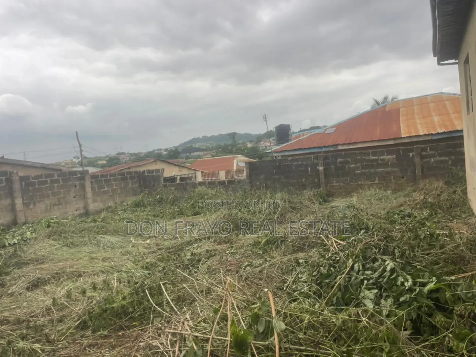 6bdrm Block of Flats in Awotan / Apete, Ibadan for sale in Ibadan