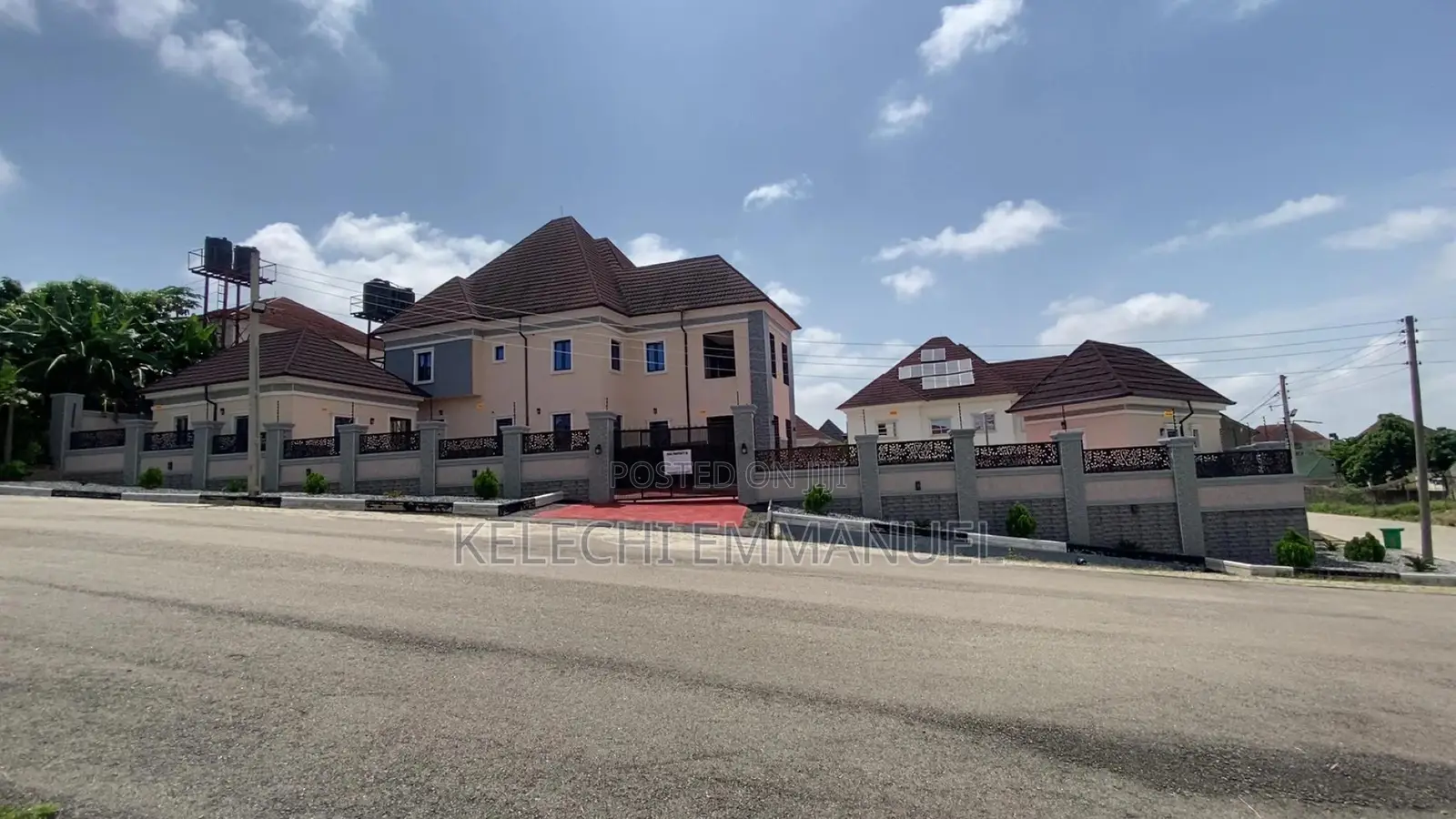 5bdrm Duplex in Megabond, Gwarinpa for sale in Gwarinpa