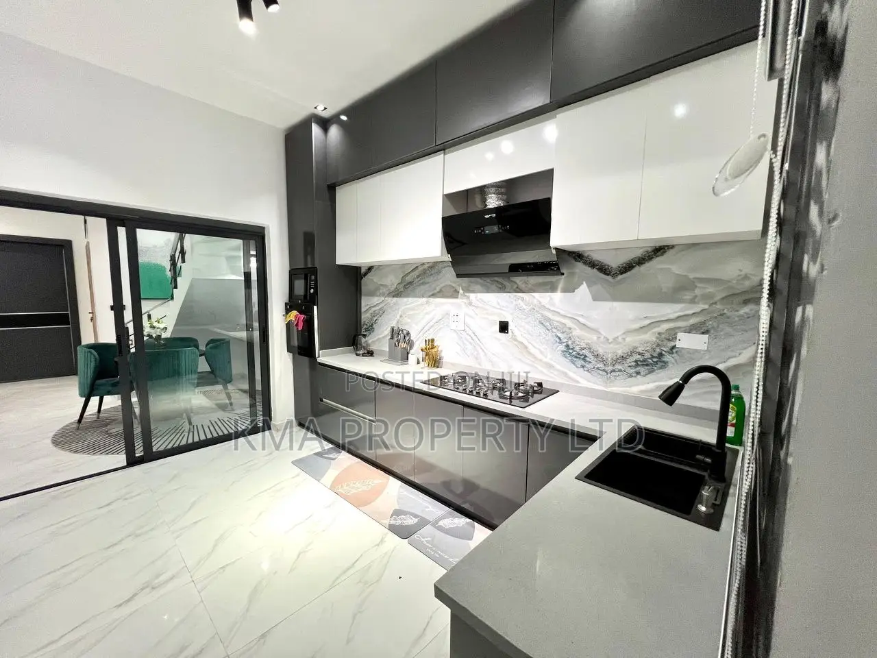Luxurious 4 Bedroom Duplex in Ikota