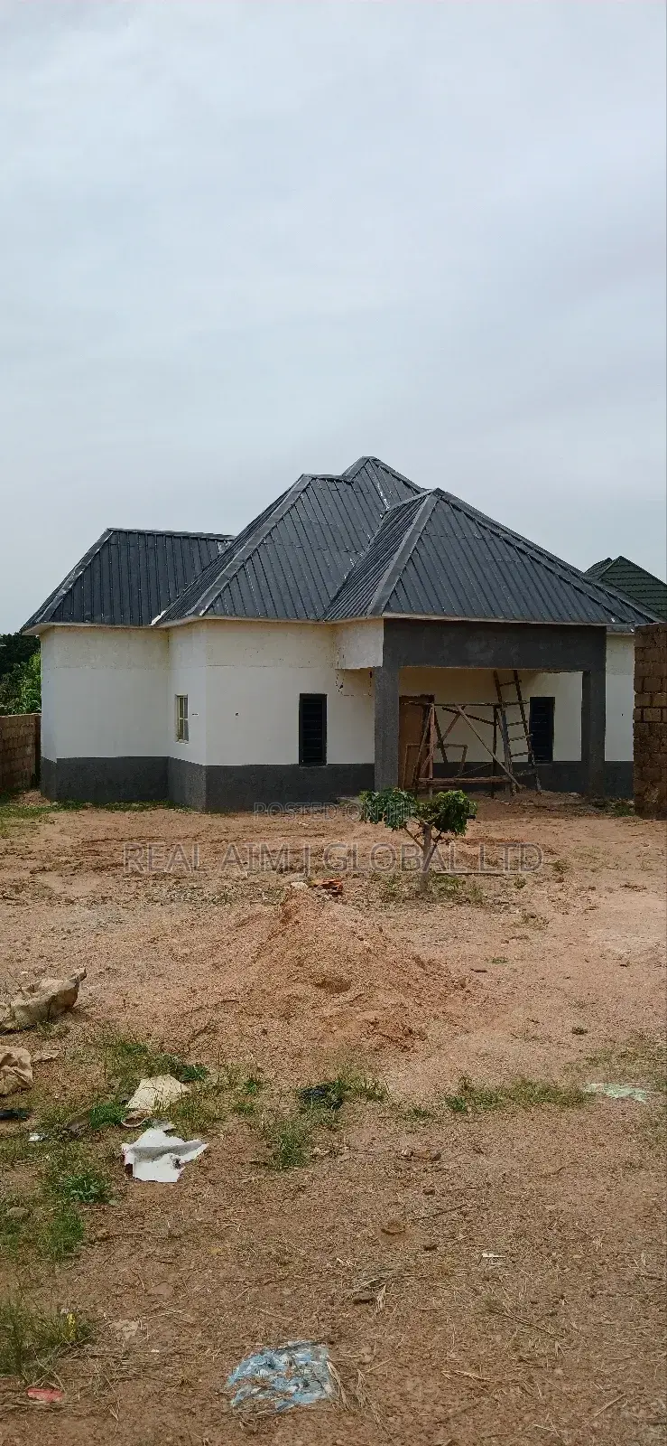 3bdrm Bungalow in Jos for sale in Jos