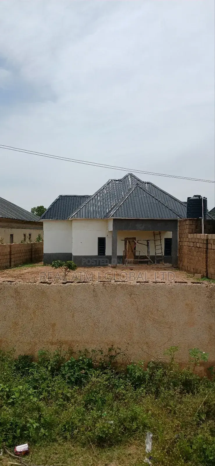 3bdrm Bungalow in Jos for sale in Jos