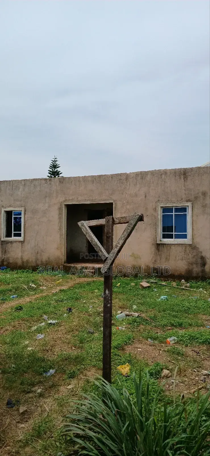 3bdrm Bungalow in Jos for sale in Jos