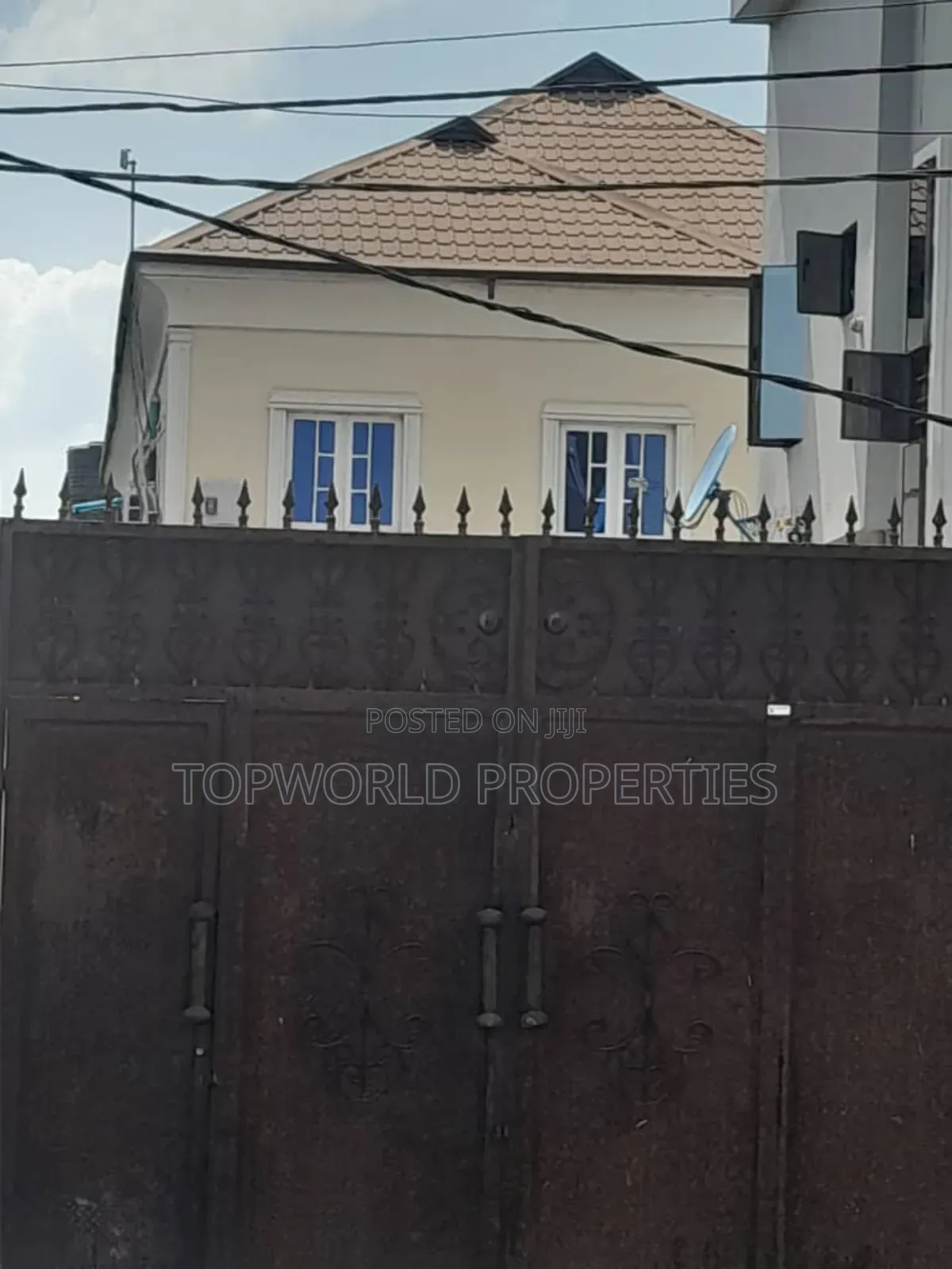 3bdrm Block of Flats in Estate Within New for sale in New Oko Oba