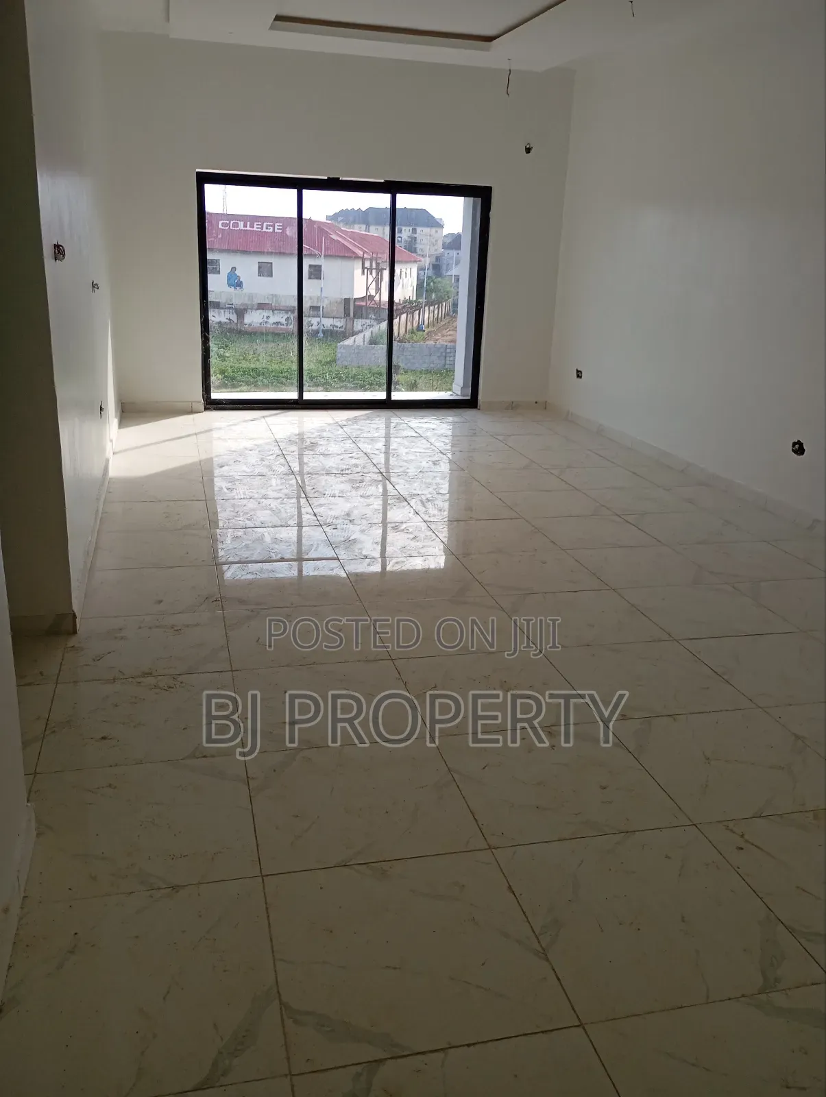 2bdrm Block of Flats in F O 1, Kubwa for sale in Kubwa