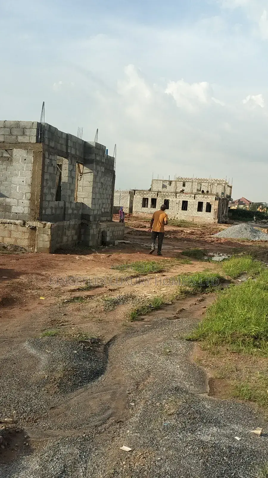 450sqm Estate Plot for 5 Bedroom Duplex +Bq in Gudu