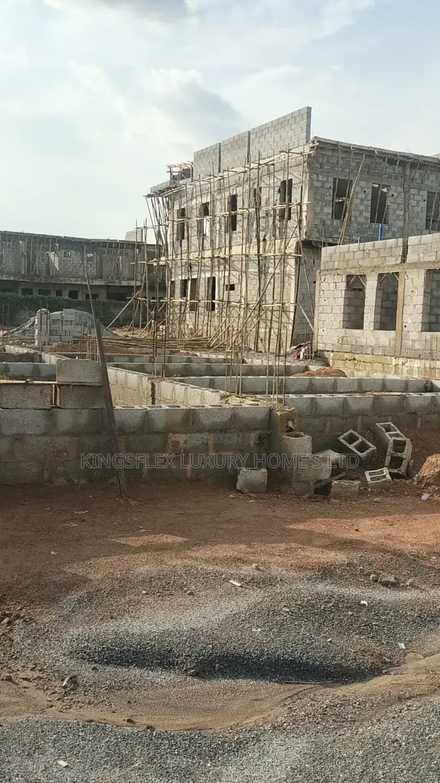 450sqm Estate Plot for 5 Bedroom Duplex +Bq in Gudu
