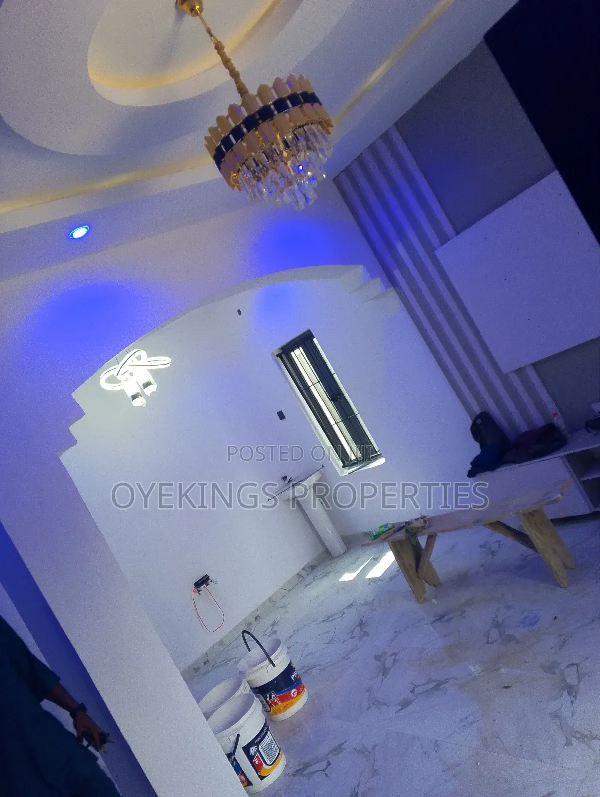 Furnished 4bdrm Duplex in Beeshop, Akala Express for sale in Akala Express