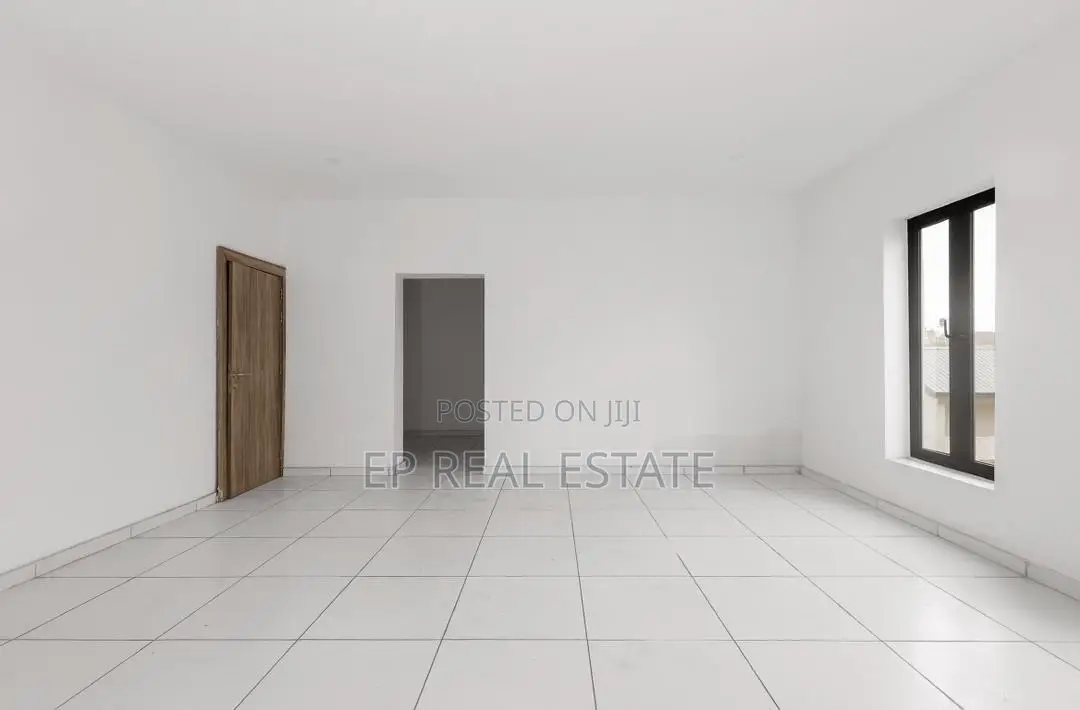4bdrm Duplex in Kado for sale in Kado
