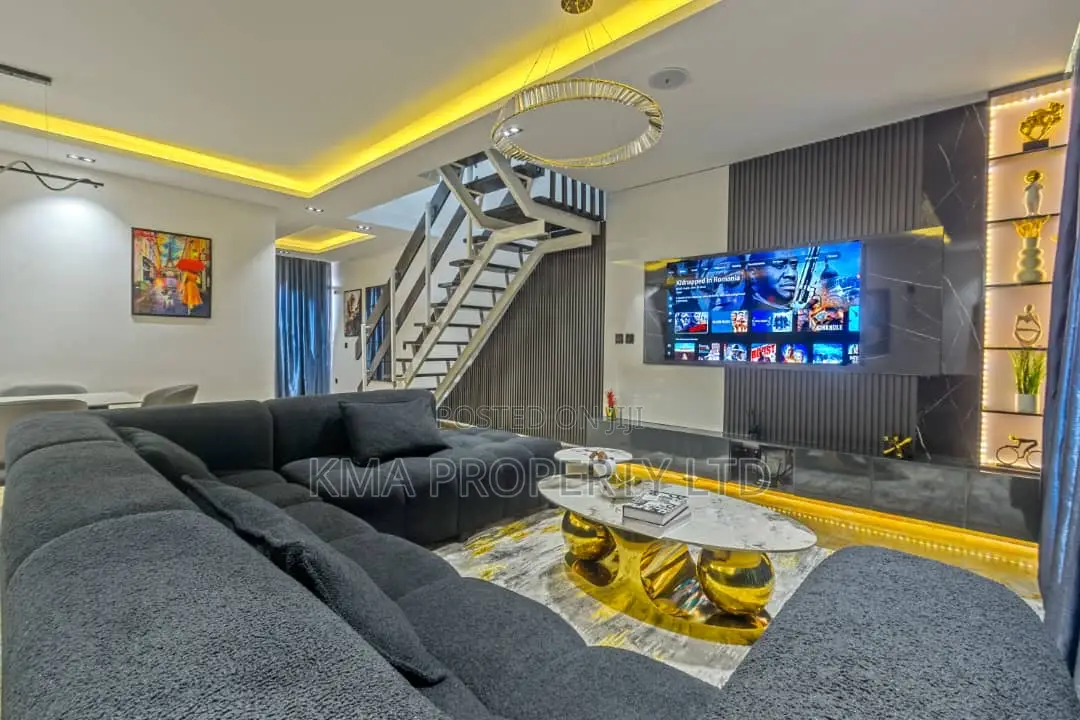 Luxurious 2/3 Bedrooms Duplex With With Sea / City View in 1004