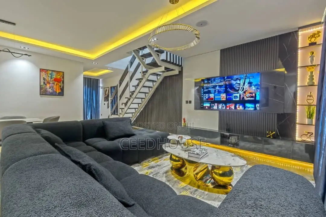 Luxurious 2/3 Bedrooms Duplex With With Sea / City View in 1004