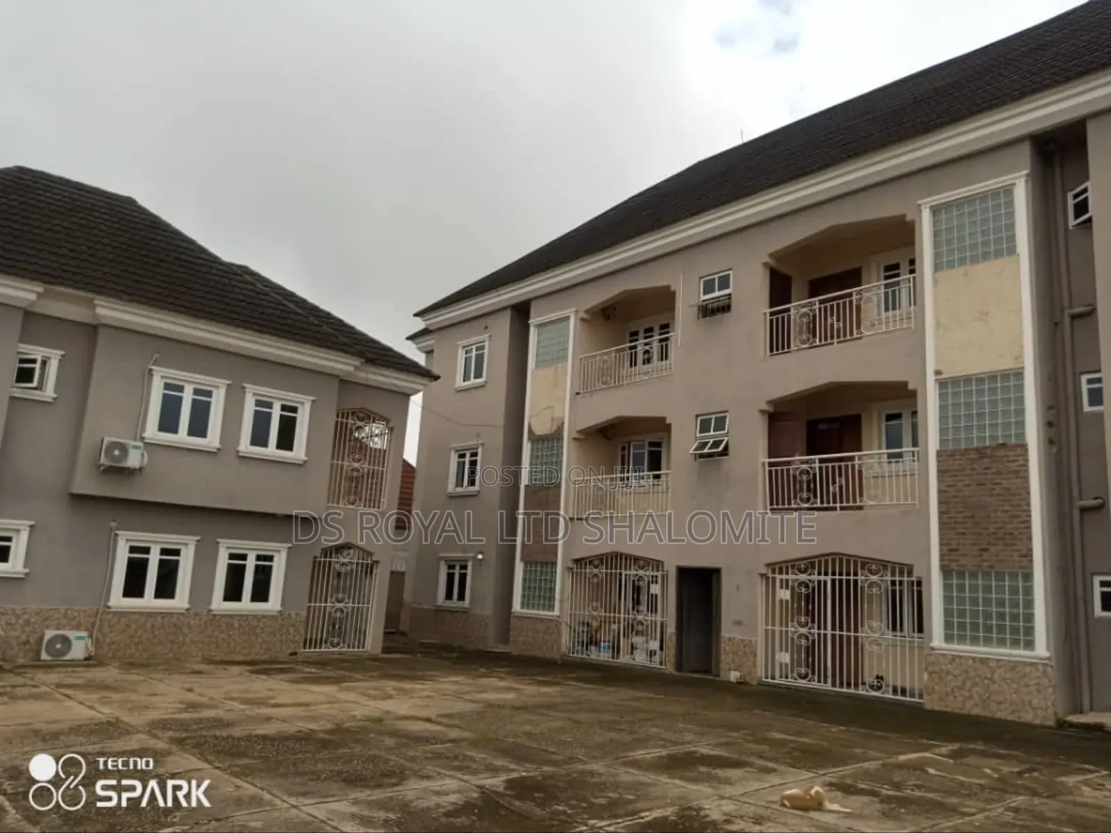 3bdrm Block of Flats in Benin City for sale in Benin City