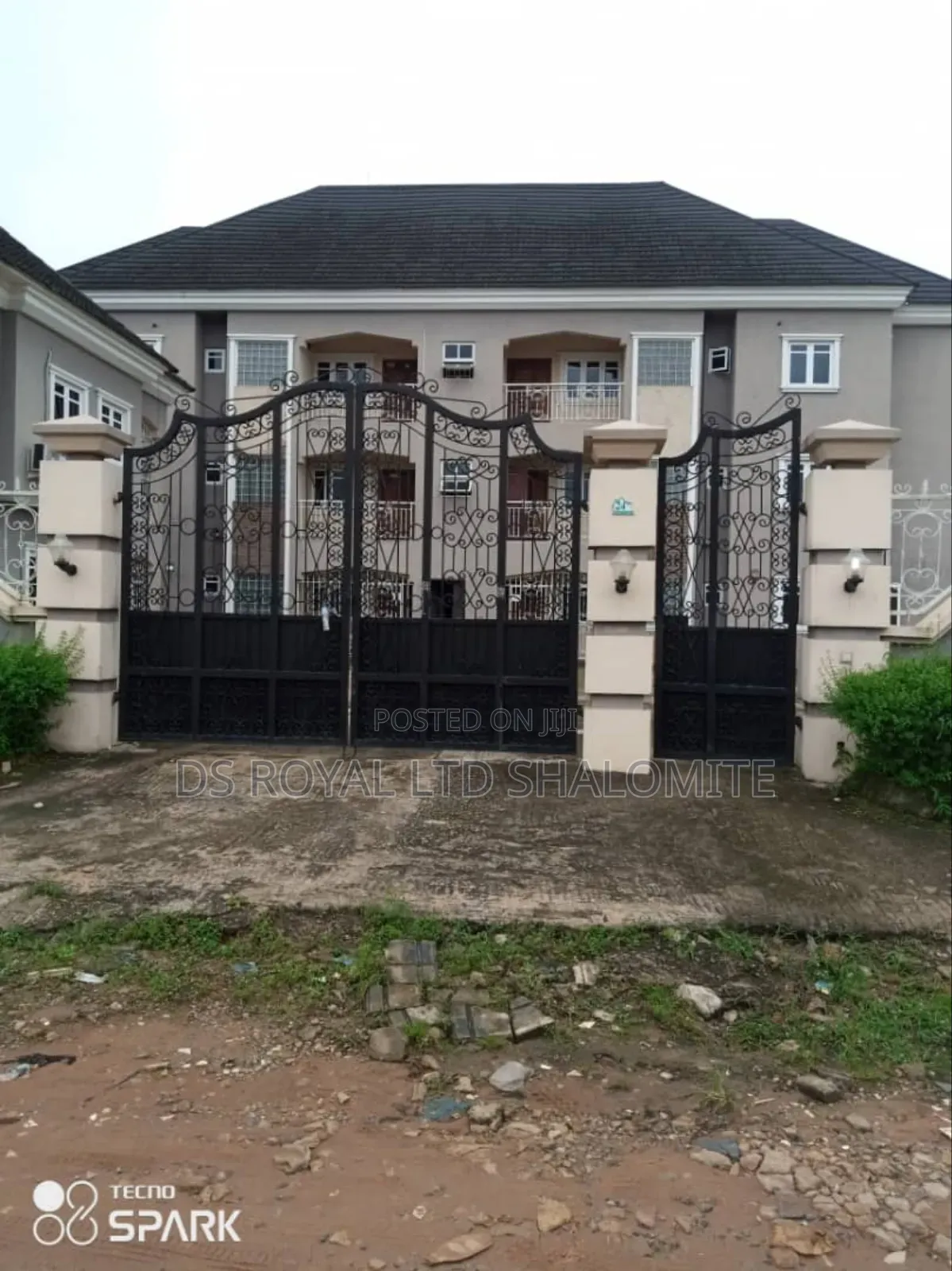 3bdrm Block of Flats in Benin City for sale in Benin City