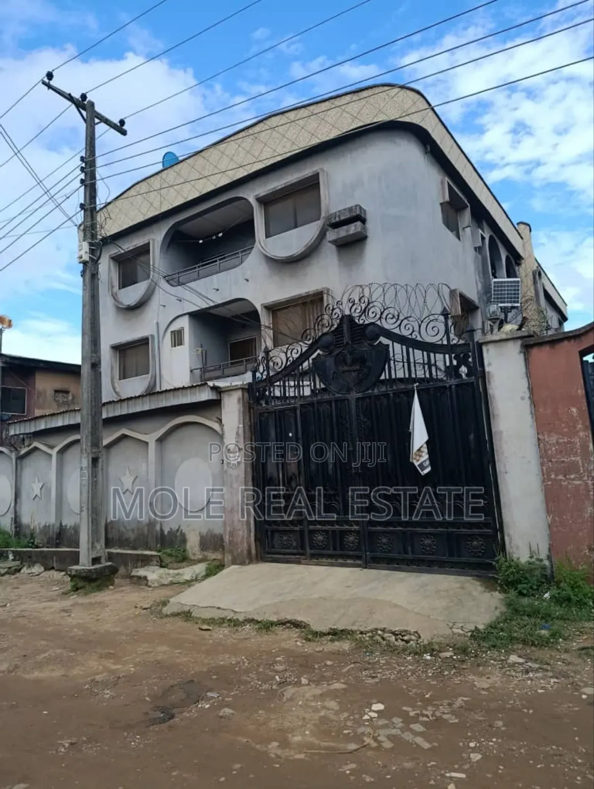 Furnished 3bdrm Block of Flats in Governor'S Road, Obafemi-Owode in Obafemi-Owode