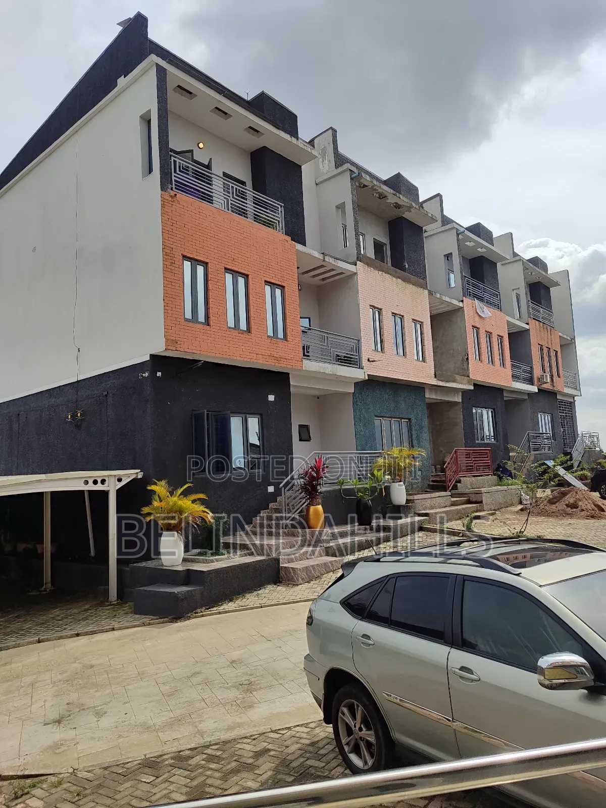4bdrm Townhouse/Terrace in Guzape District for sale in Guzape District
