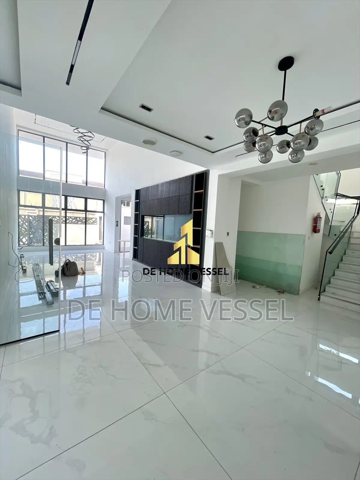 5bdrm Duplex in Ikate for sale in Ikate