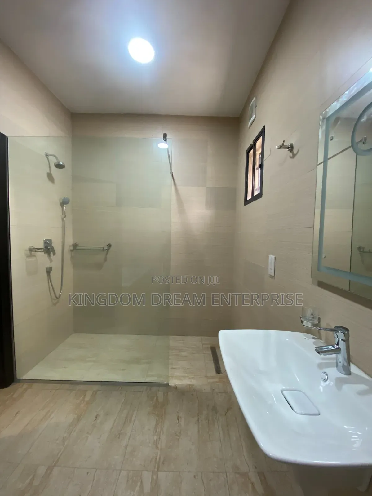 3bdrm Duplex in Bakare Estate Agungi for rent in Agungi