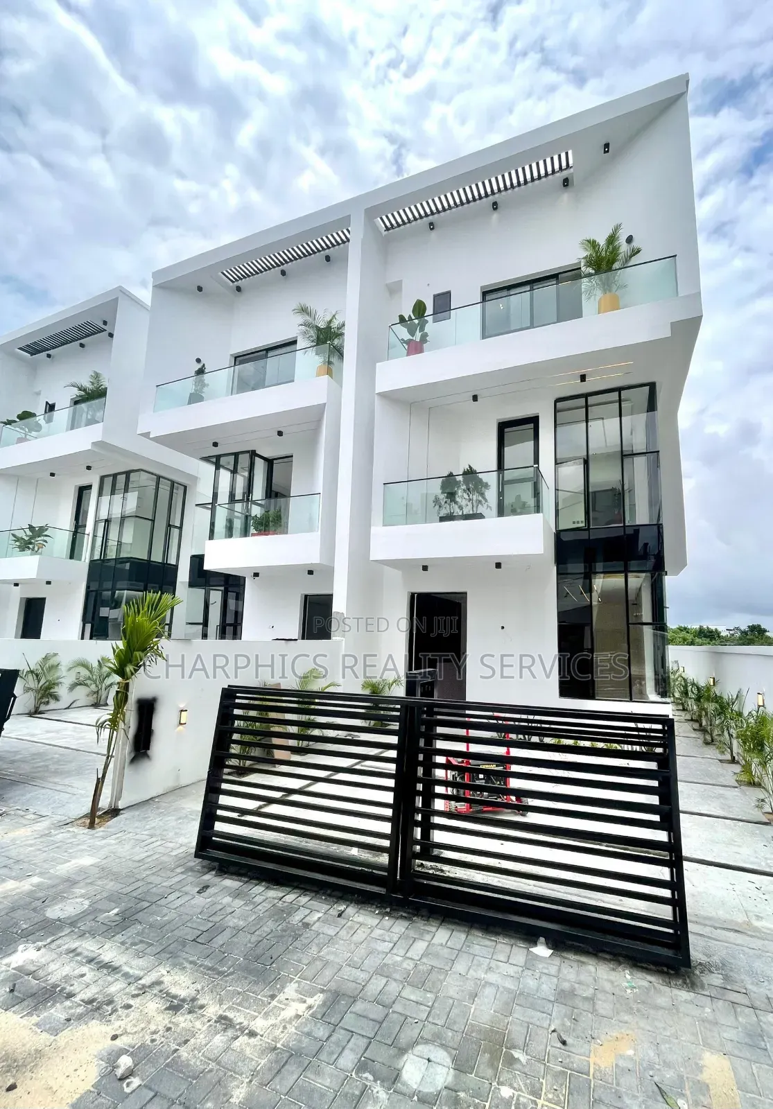 4bdrm Duplex in Ajah for sale in Ajah