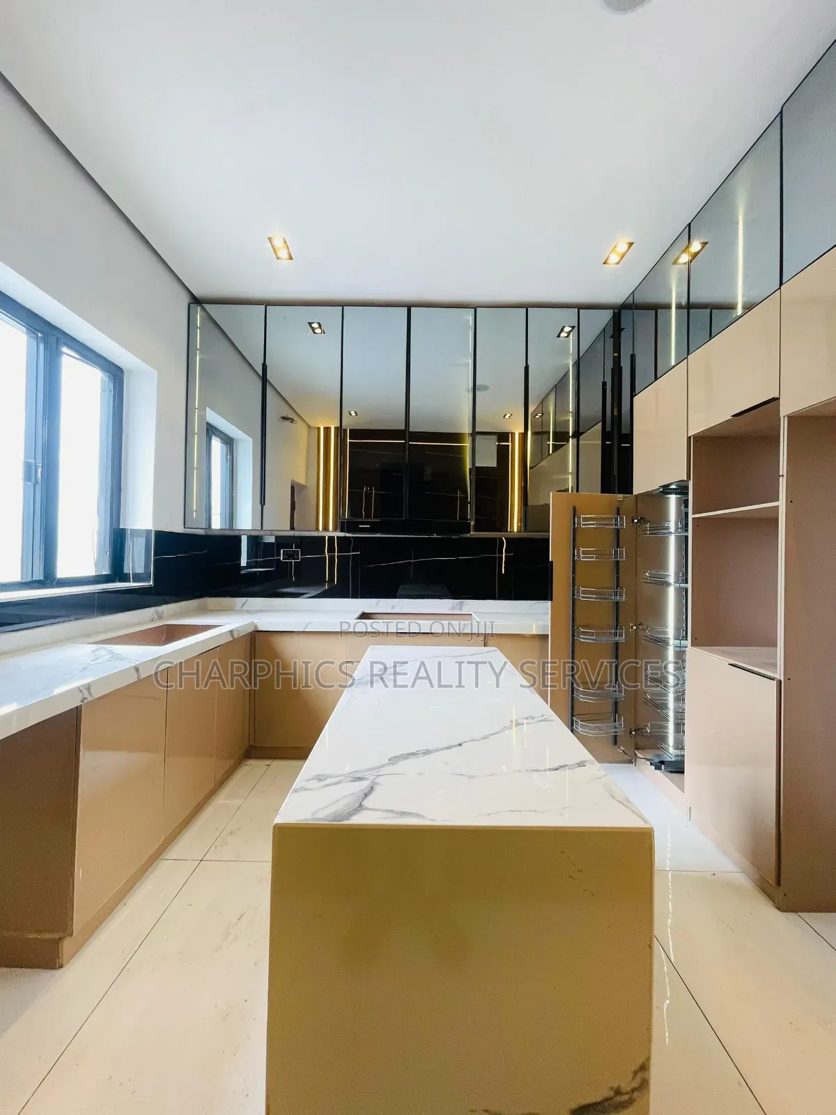 4bdrm Duplex in Ajah for sale in Ajah