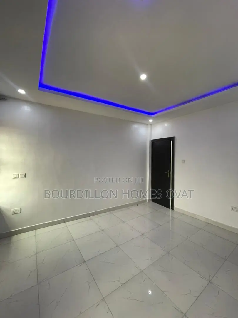 1bdrm Apartment in Lekki Phase 1 for sale in Lekki Phase 1