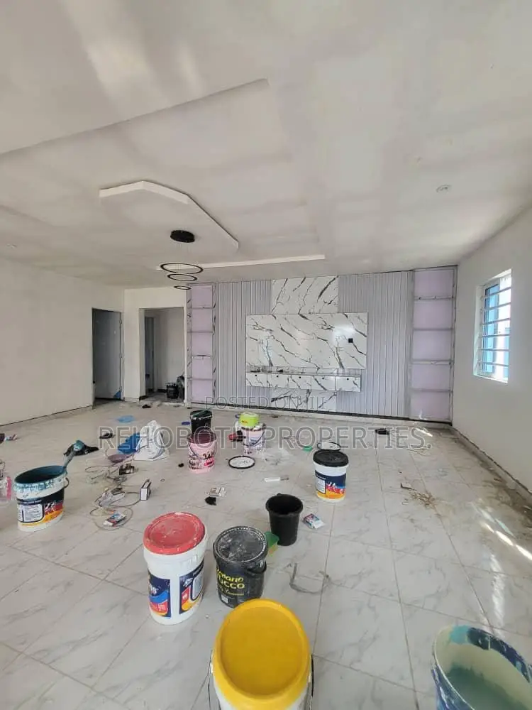 3bdrm Bungalow in Green View Estate, Akala Express for sale in Akala Express