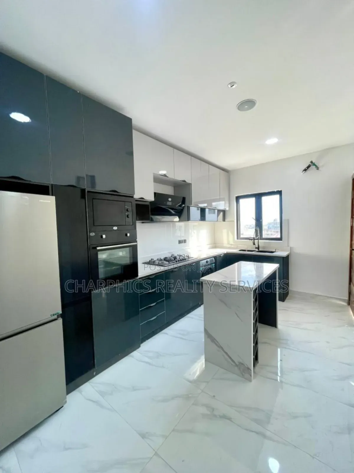 2bdrm Apartment in Lekki Phase 1 for sale in Lekki Phase 1