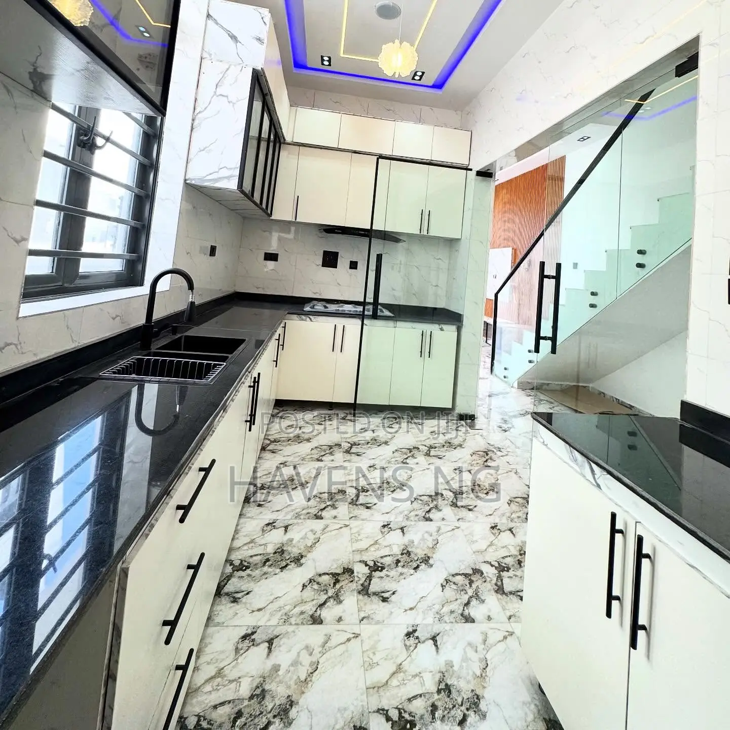 4bdrm Duplex in Abraham Adesanya Estate for sale in Abraham Adesanya Estate