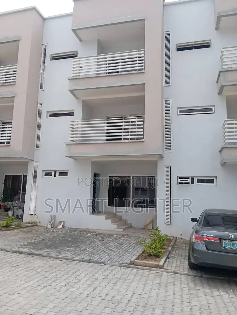 2bdrm Block of Flats in Apo Resettlement for sale in Apo Resettlement