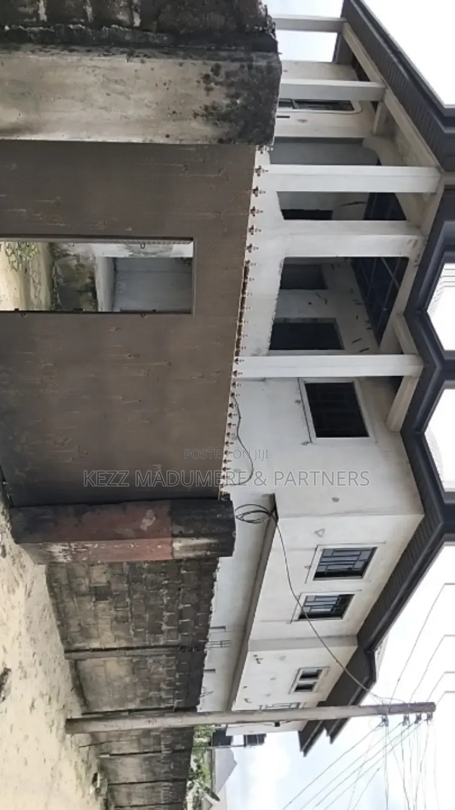 5bdrm Duplex in Off Sars Rd,Near for sale in Rukpokwu