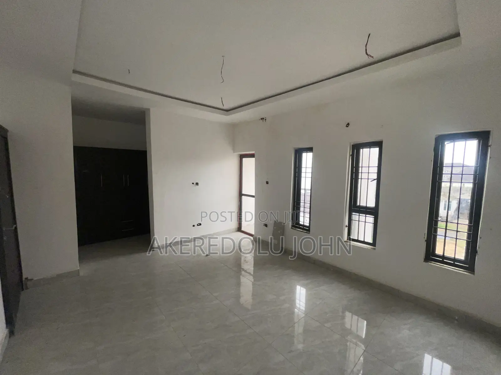3bdrm Townhouse/Terrace in Idu Industrial for sale in Idu Industrial