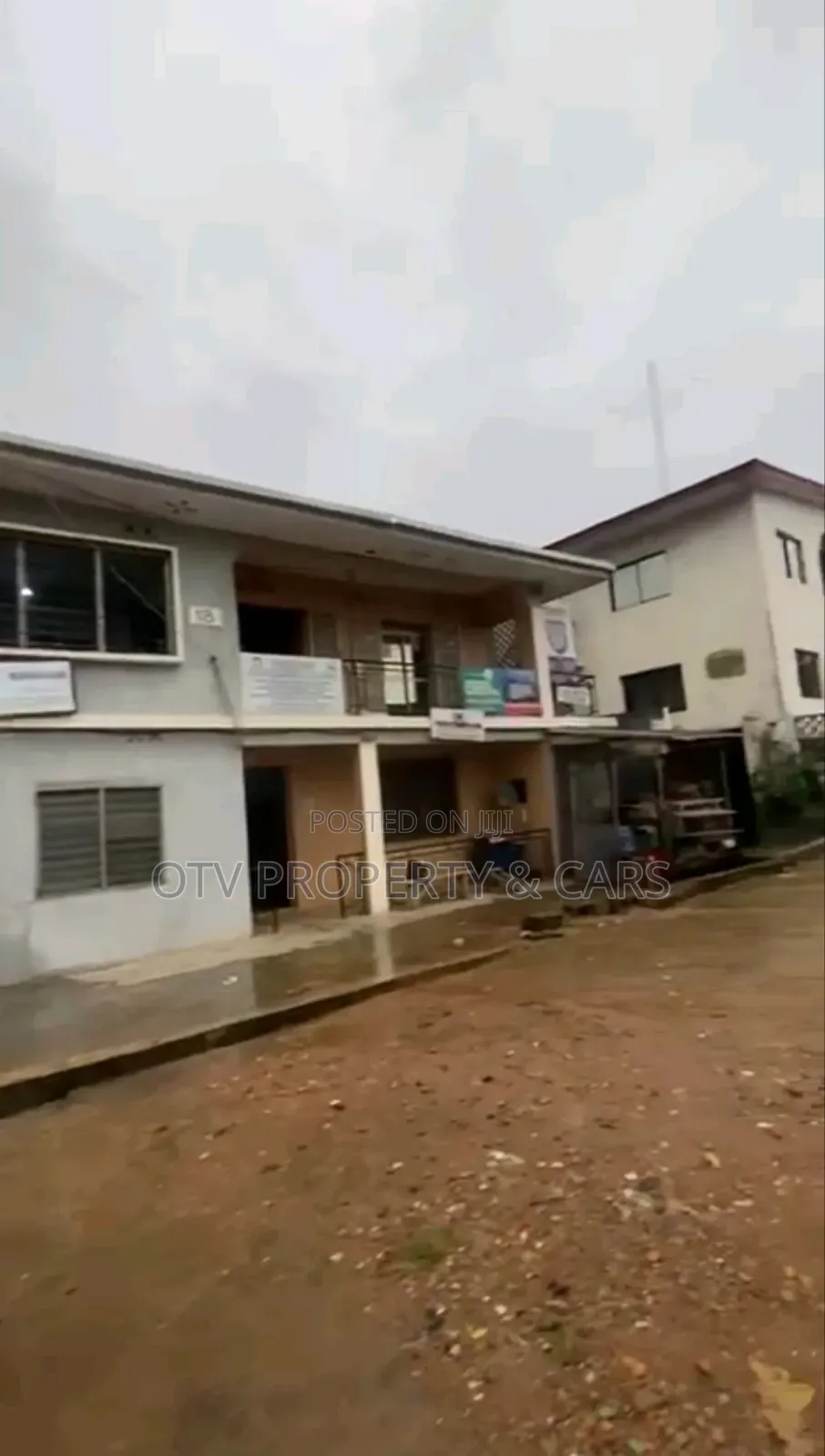 For Sale Commercial Office Complex of Tenement Building of 6rooms Etc in Ibadan