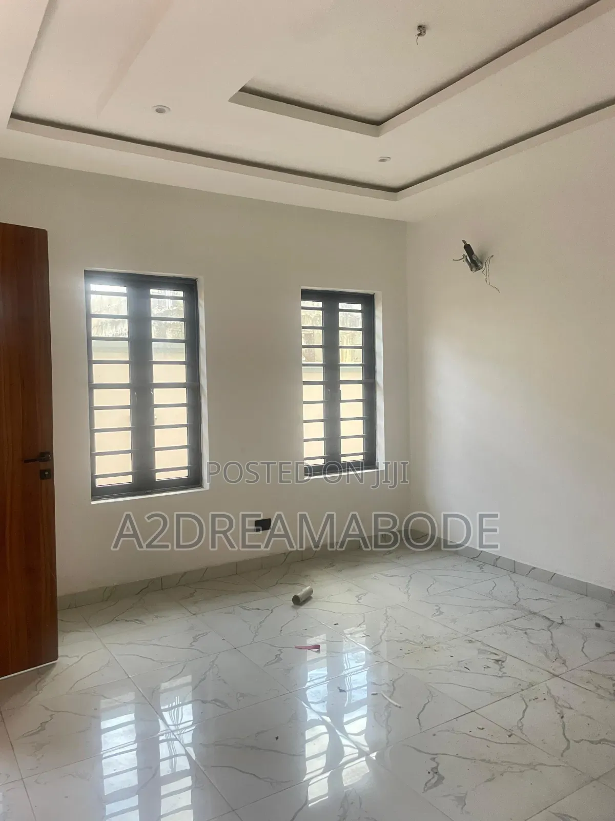 4bdrm Duplex in Omole Phase 2 for rent in Omole Phase 2